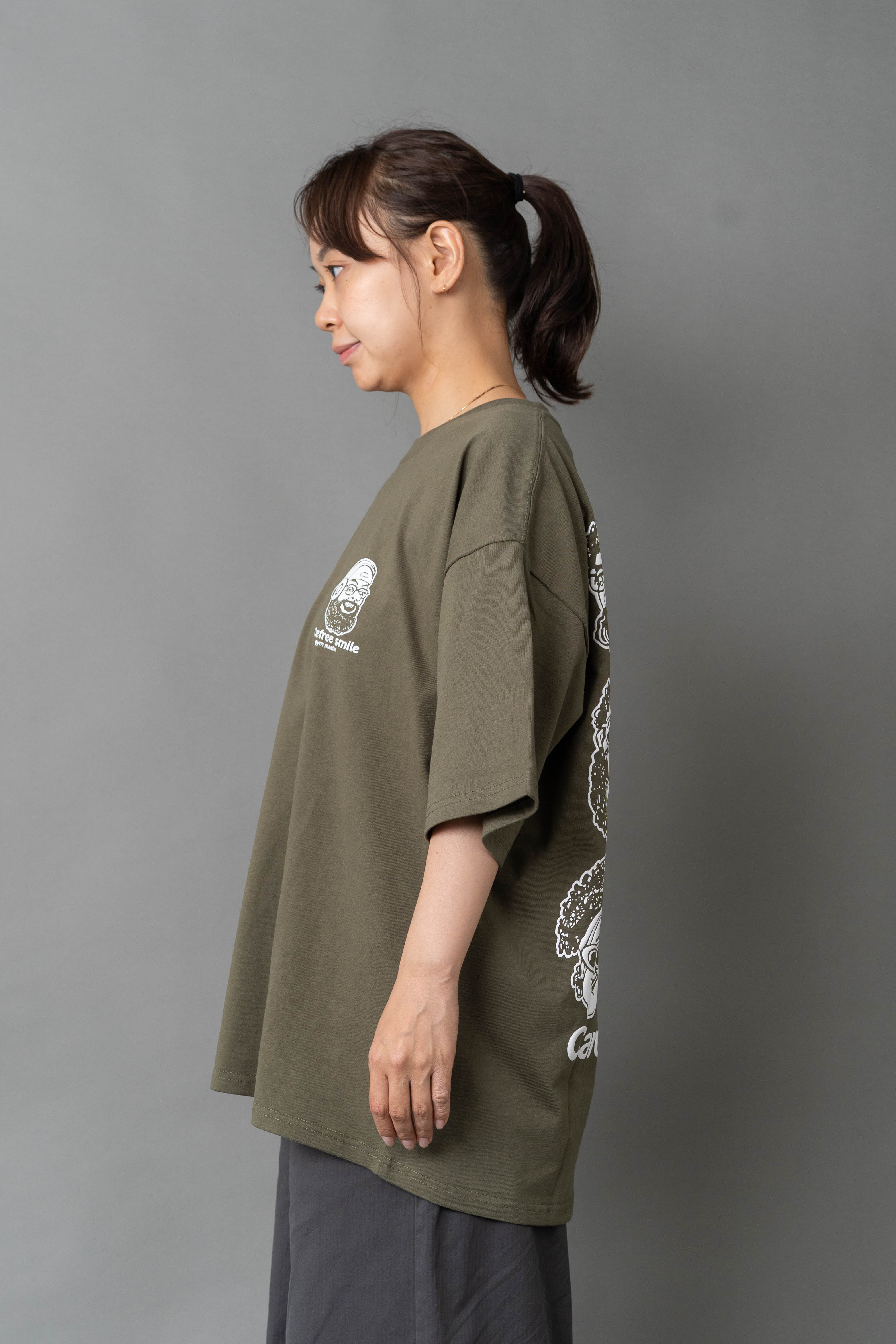 carefree smileビッグTee